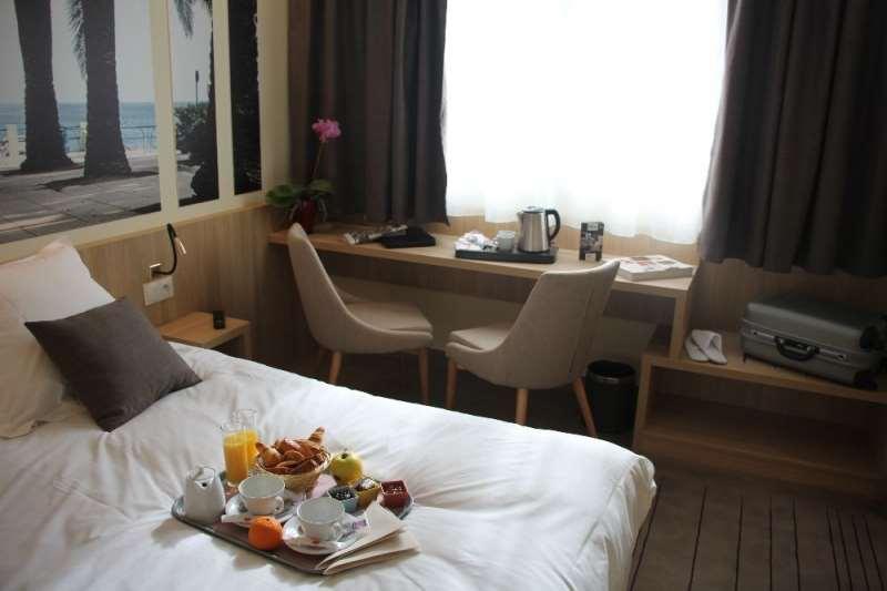 Brit Hotel Montargis Mormant-sur-Vernisson Habitación foto